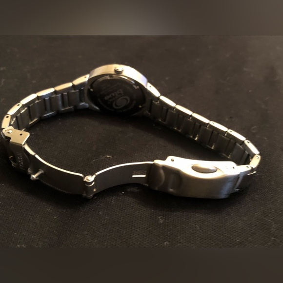 FOSSIL WATCH BLUE 100 meters water resistance good used condition - Picture 4 of 5